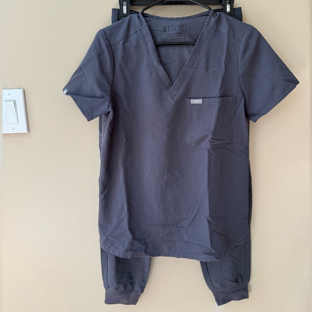 Figs Scrubs (Charcoal)